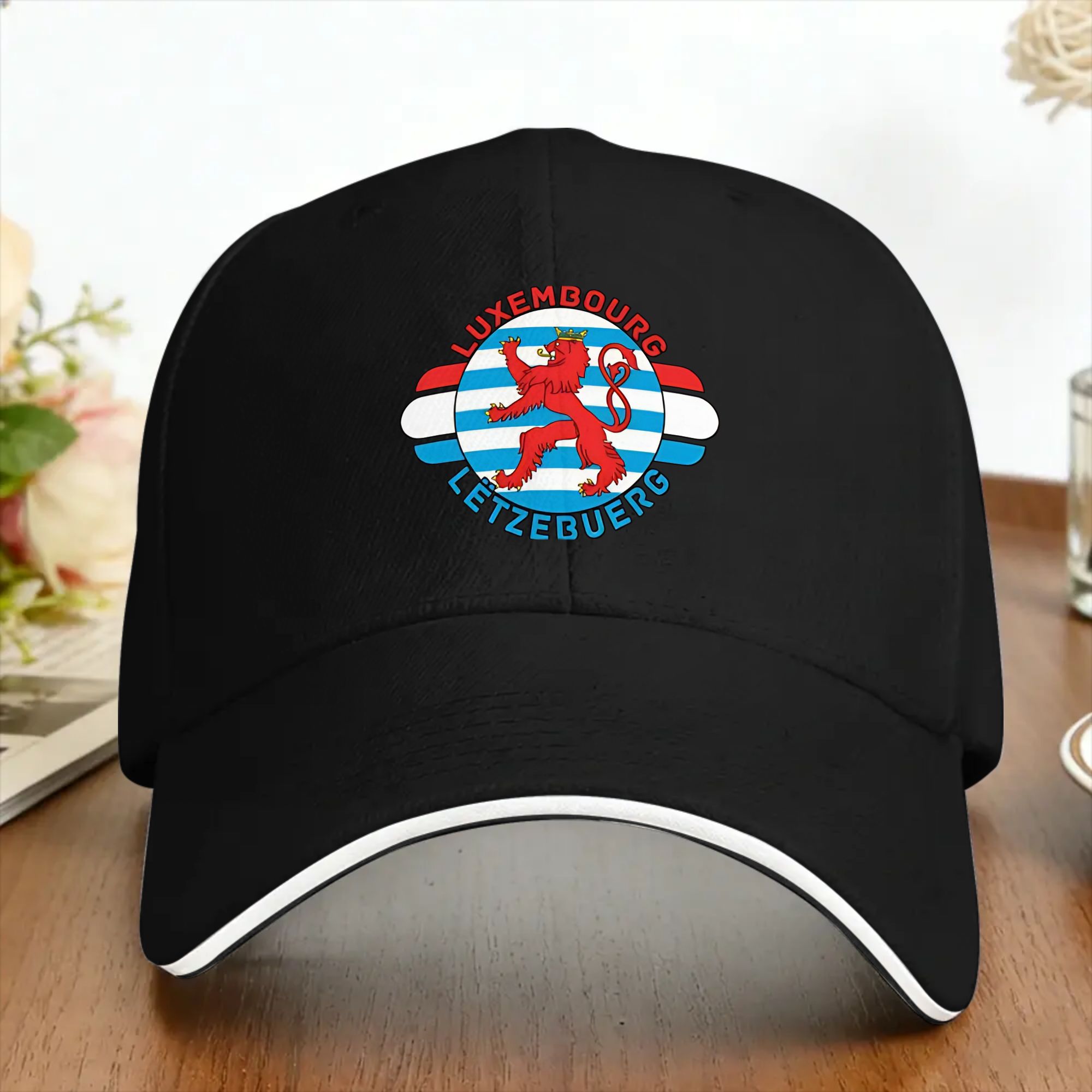 Outdoor Sport Luxembourg - Cappellino da baseball casual con emblema