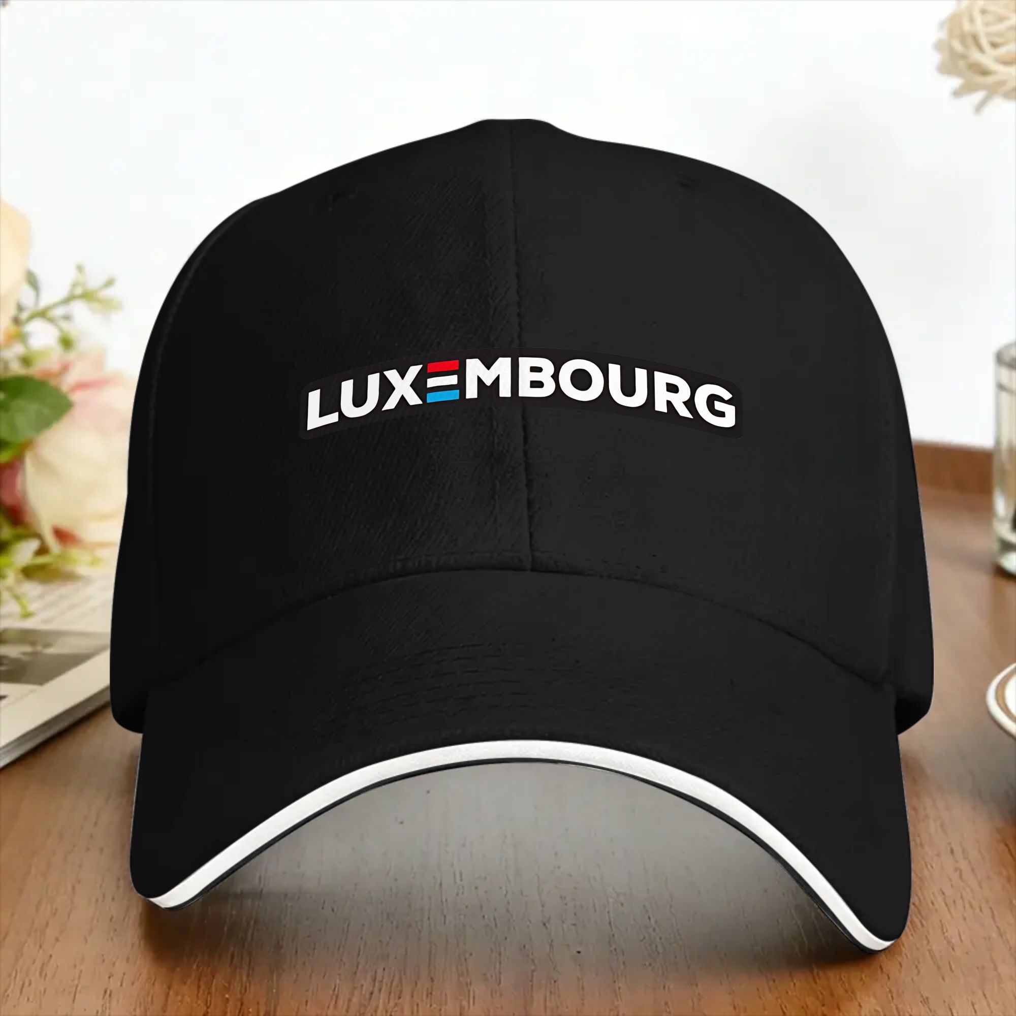 Outdoor Sport Luxembourg - Cappellino da Baseball con Bandiera del