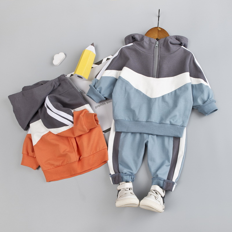 Tute da ginnastica per bambini - Outdoor Sport Outfit recensione e prezzo