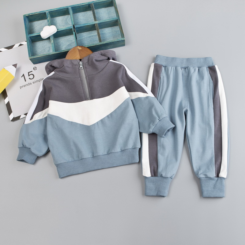 Tute da ginnastica per bambini - Outdoor Sport Outfit recensione e prezzo